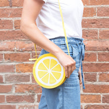 Load image into Gallery viewer, Lemon Purse
